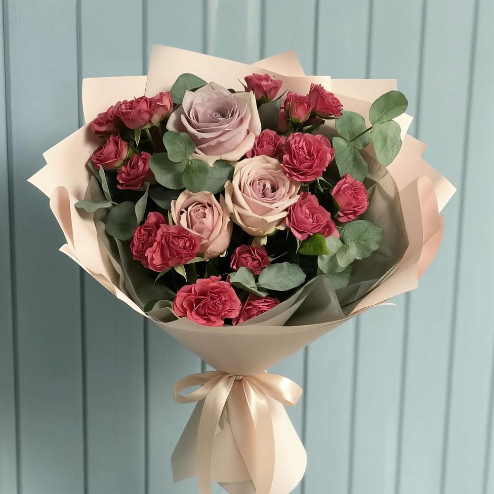 Букет цветов из: Гвоздики и Розы в Фазанном