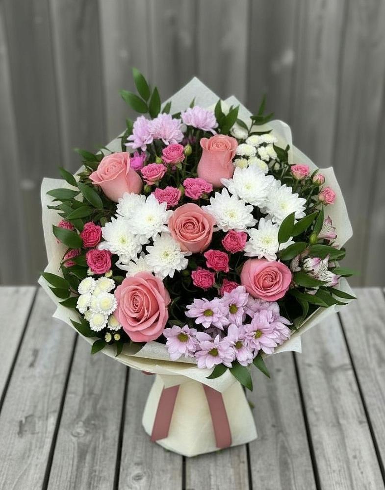 Букет цветов из: Альстромерии, Гвоздики, Розы и Хризантемы в Фазанном