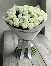 Букет 35 Белых роз #REPLACE_PRED# Фазанном
