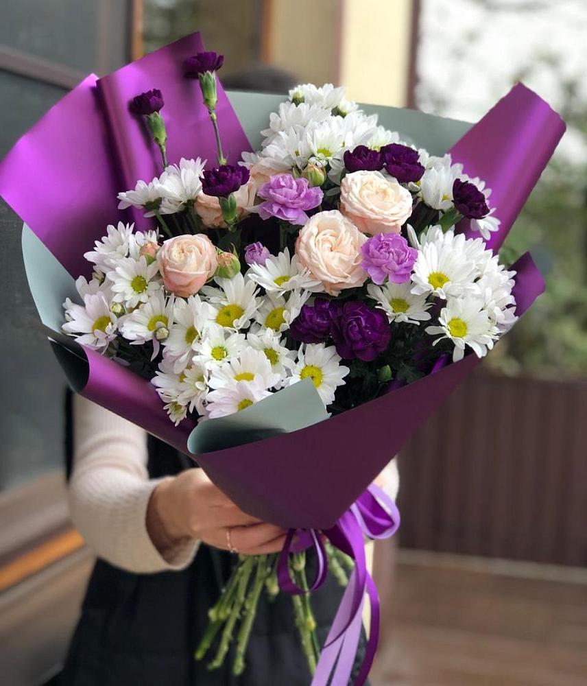 Букет цветов из: Хризантемы, Гвоздики и Розы в Фазанном