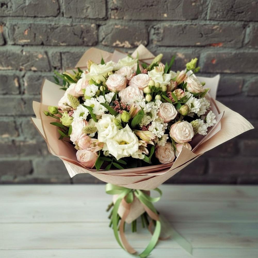 Букет цветов из: Альстромерии, Розы и Хризантемы в Фазанном