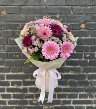 Букет цветов из:  Герберы и Хризантемы в Фазанном