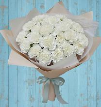 Букет цветов из:  Гвоздики в Фазанном